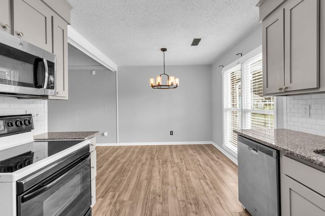 105 Bedford Court, Summerville, SC 29486