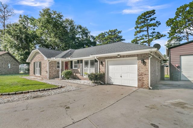 105 Bedford Court, Summerville, SC 29486