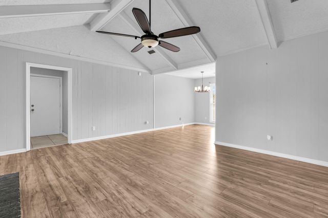 105 Bedford Court, Summerville, SC 29486