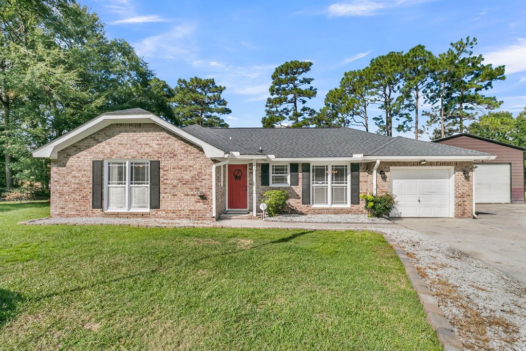 105 Bedford Court, Summerville, SC 29486