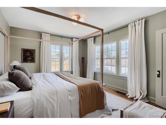 425 S Alcott St, Denver, CO 80219