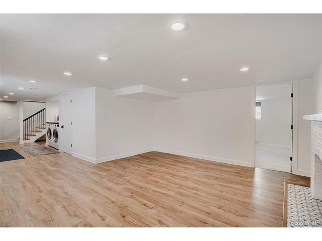 425 S Alcott St, Denver, CO 80219