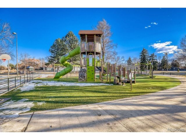 425 S Alcott St, Denver, CO 80219