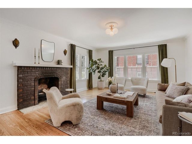 425 S Alcott St, Denver, CO 80219