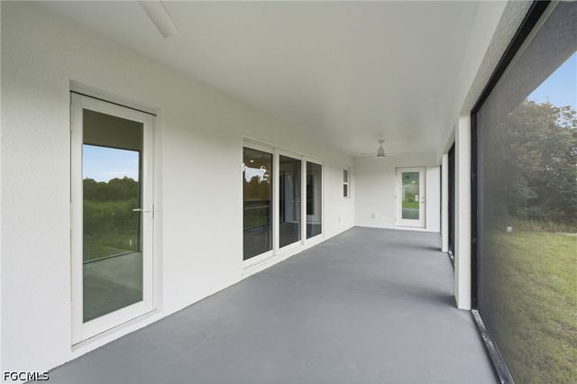 645 Whitmore LOOP, Lehigh Acres, FL 33972
