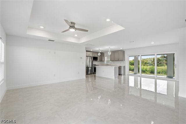 645 Whitmore LOOP, Lehigh Acres, FL 33972