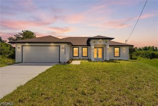 645 Whitmore LOOP, Lehigh Acres, FL 33972
