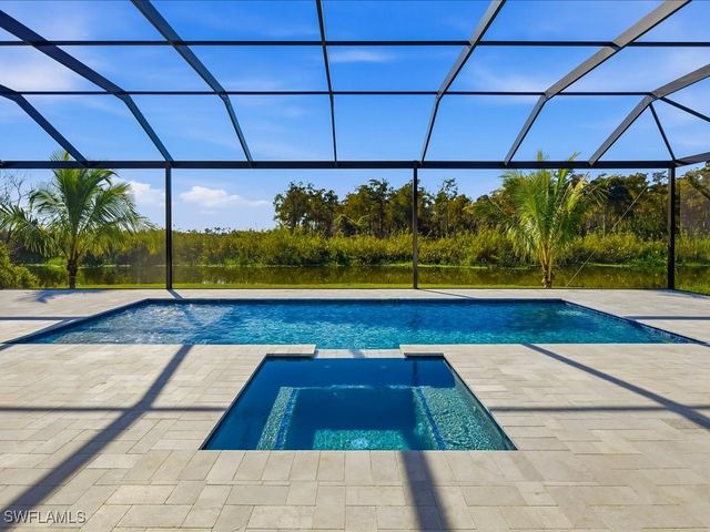 18433 Royal Hammock BLVD, Naples, FL 34114