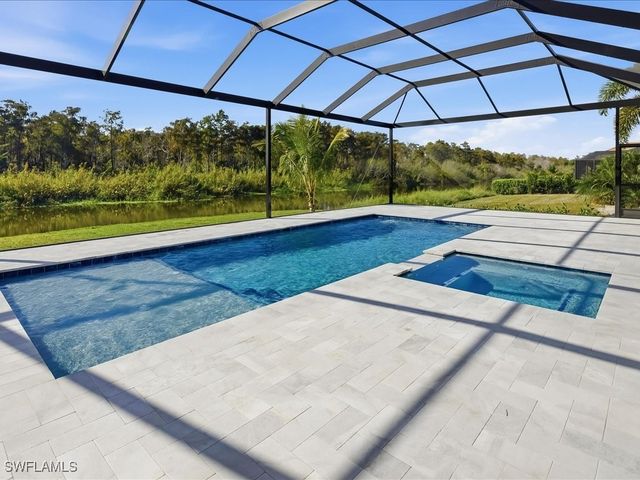 18433 Royal Hammock BLVD, Naples, FL 34114