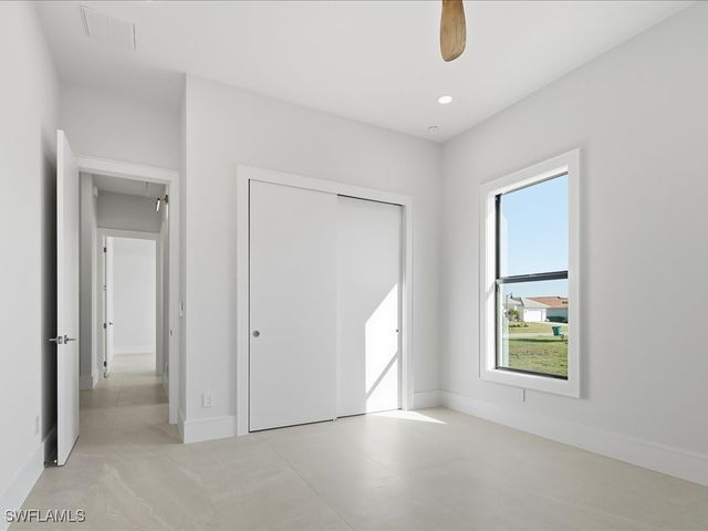 18433 Royal Hammock BLVD, Naples, FL 34114