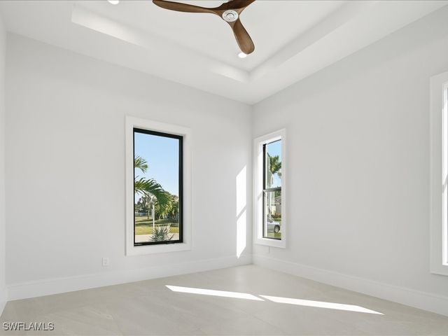 18433 Royal Hammock BLVD, Naples, FL 34114