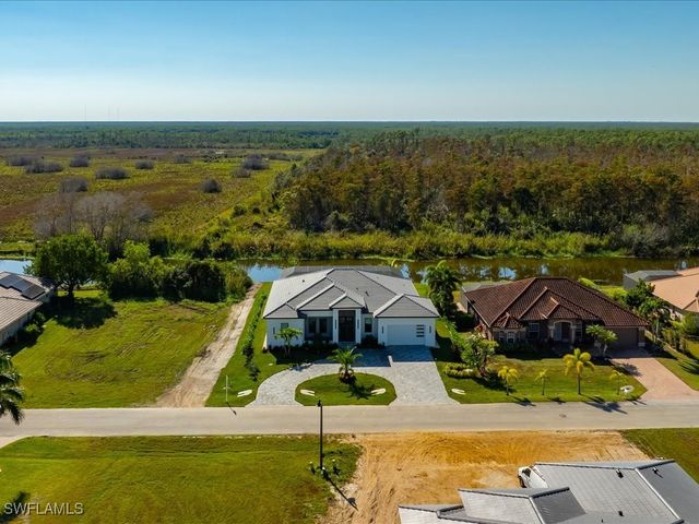 18433 Royal Hammock BLVD, Naples, FL 34114