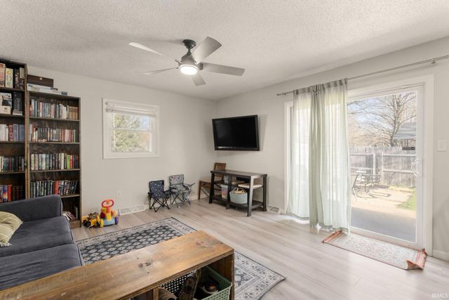 23729 River Manor Boulevard, Elkhart, IN 46516