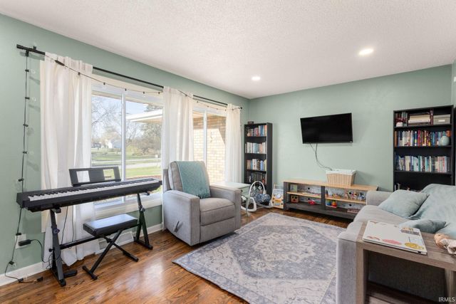 23729 River Manor Boulevard, Elkhart, IN 46516