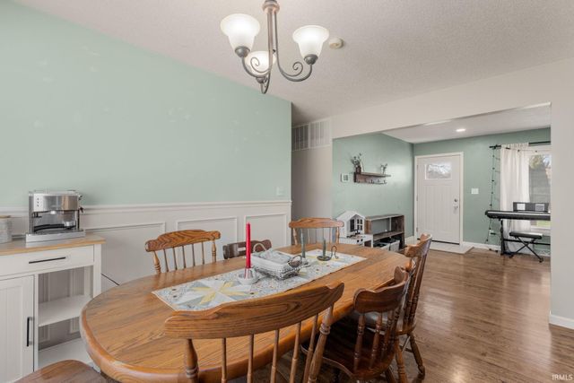 23729 River Manor Boulevard, Elkhart, IN 46516