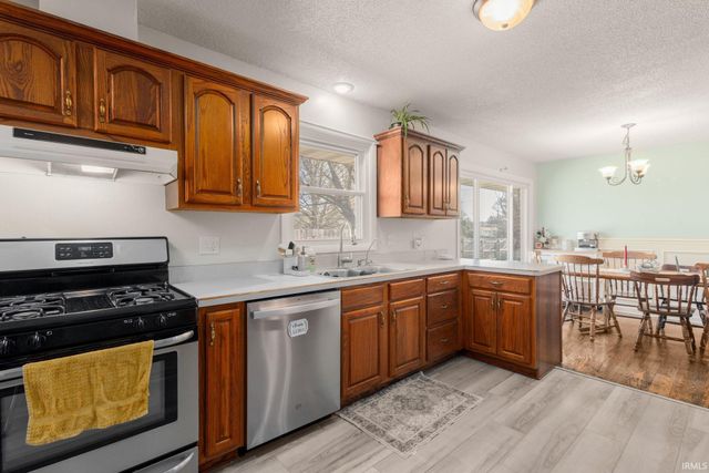 23729 River Manor Boulevard, Elkhart, IN 46516