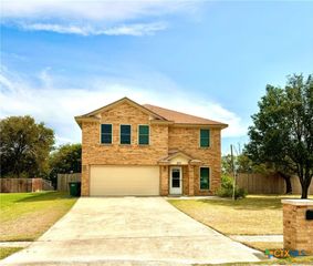 902 Tank Street, Copperas Cove, TX 76522