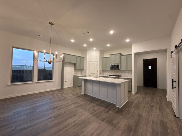 549 Pickett Creek Drive, Aledo, TX 76008