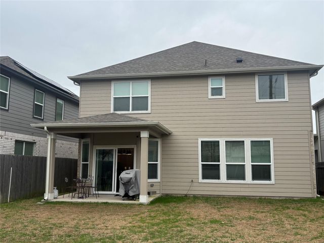 504 Ayinger LN, Austin, TX 78728