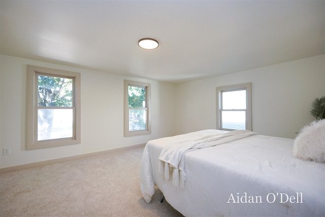 1002 Butterworth Street, Grand Rapids, MI 49504