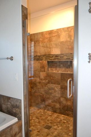 915 NW Bishop Street, Grants Pass, OR 97526