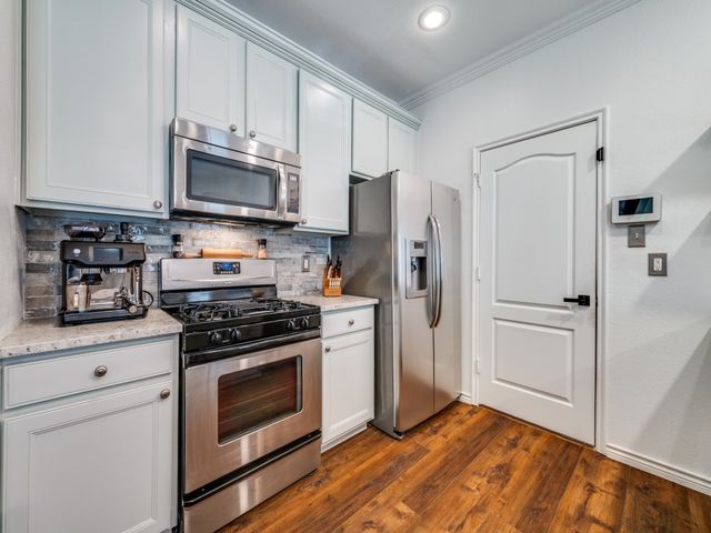6890 Cortona Lane, Frisco, TX 75034