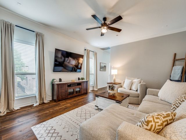 6890 Cortona Lane, Frisco, TX 75034