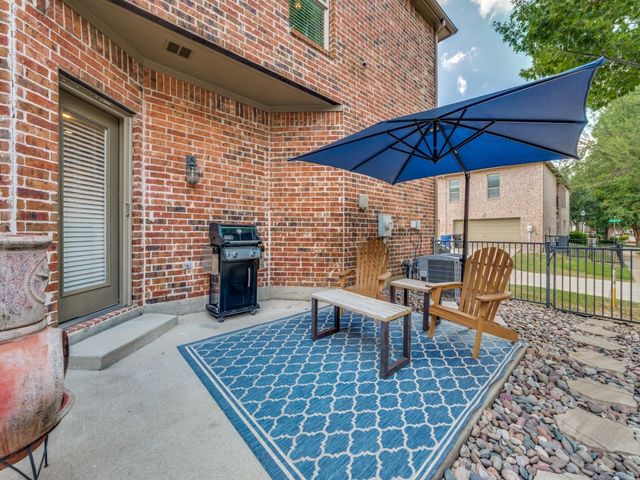 6890 Cortona Lane, Frisco, TX 75034