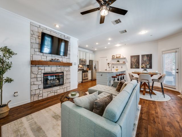 6890 Cortona Lane, Frisco, TX 75034