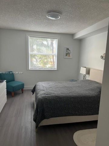 17150 N Bay Rd 2211, Sunny Isles Beach, FL 33160