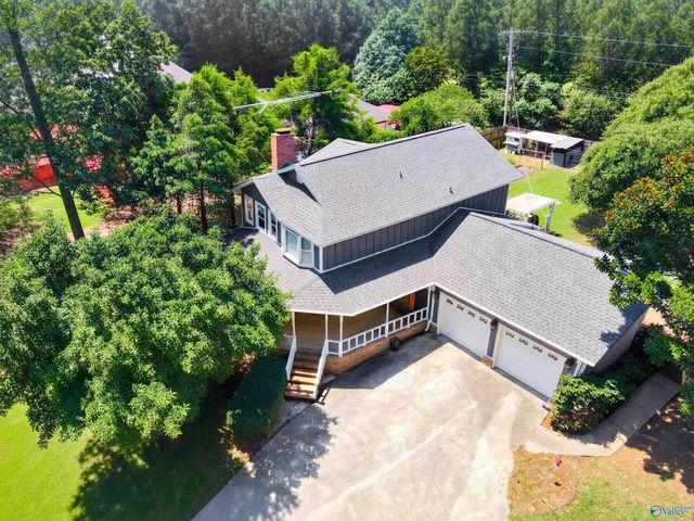 2151 Bluff Street NW, Hartselle, AL 35640