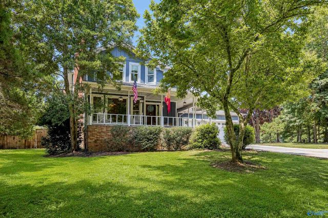 2151 Bluff Street NW, Hartselle, AL 35640