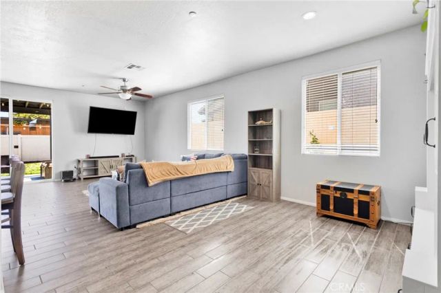 8179 Taft, Oak Hills, CA 92344