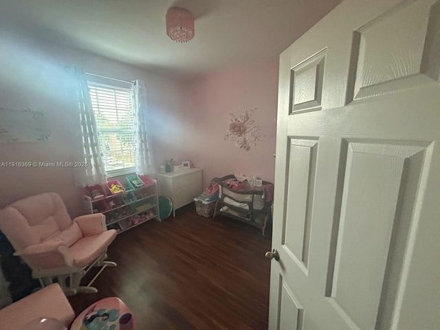 22526 SW 89th Pl, Cutler Bay, FL 33190