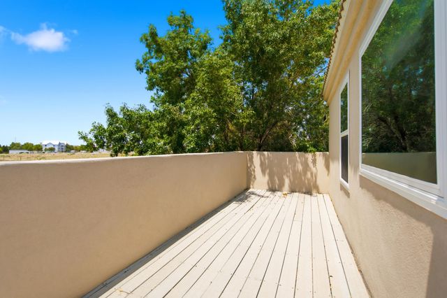1005 Chiricahua Street SE, Albuquerque, NM 87123