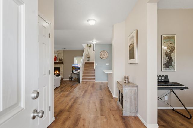 1005 Chiricahua Street SE, Albuquerque, NM 87123