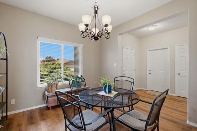 1005 Chiricahua Street SE, Albuquerque, NM 87123