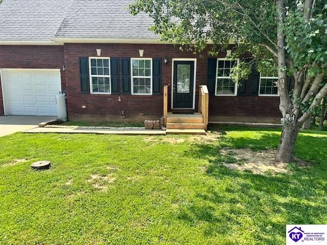 233 Southern Lake Drive, Elizabethtown, KY 42701