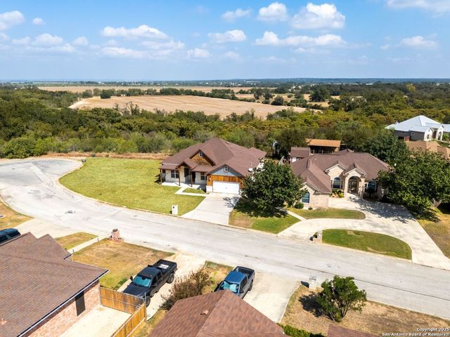 2211 Geneva, Castroville, TX 78009