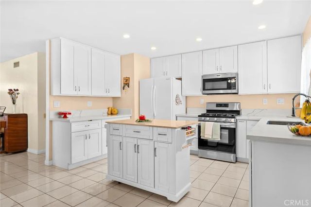 9540 Deerbrook, Rancho Cucamonga, CA 91730