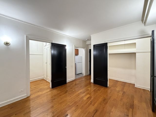 917 W EASTWOOD Avenue 107, Chicago, IL 60640