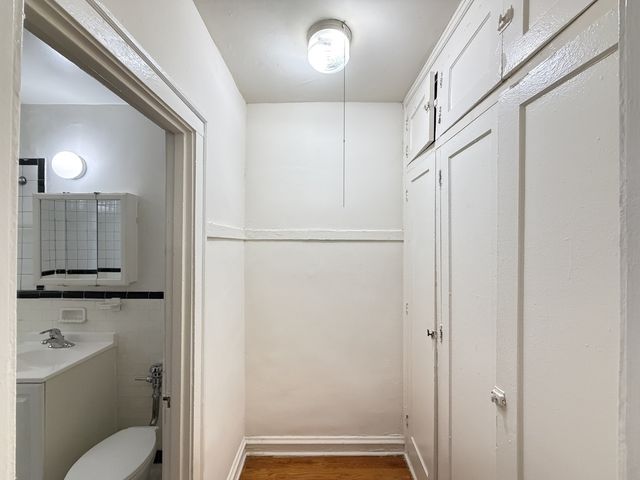 917 W EASTWOOD Avenue 107, Chicago, IL 60640