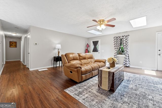 426 Green Ridge Road SE, Cartersville, GA 30120