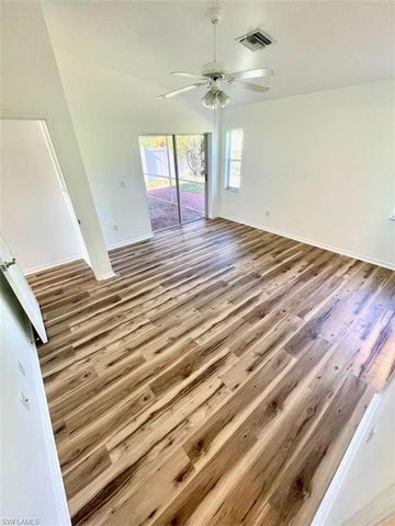 7588 Cameron CIR, Fort Myers, FL 33912