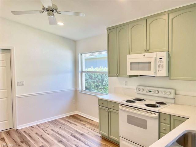 7588 Cameron CIR, Fort Myers, FL 33912