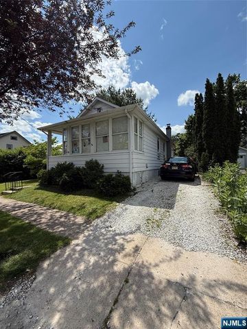 14 Heights Avenue, Fair Lawn, NJ 07410