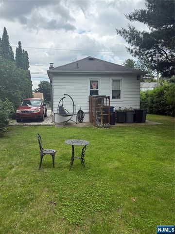 14 Heights Avenue, Fair Lawn, NJ 07410