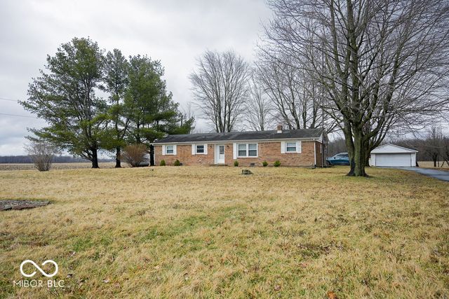 6053 N County Road 700 W, Mulberry, IN 46058