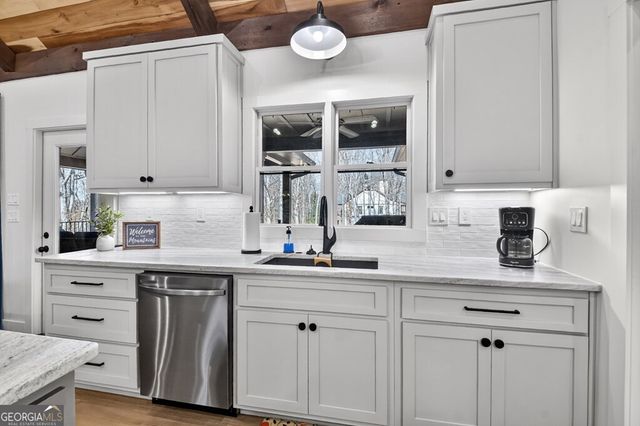 7 Fairview Trail, Morganton, GA 30560