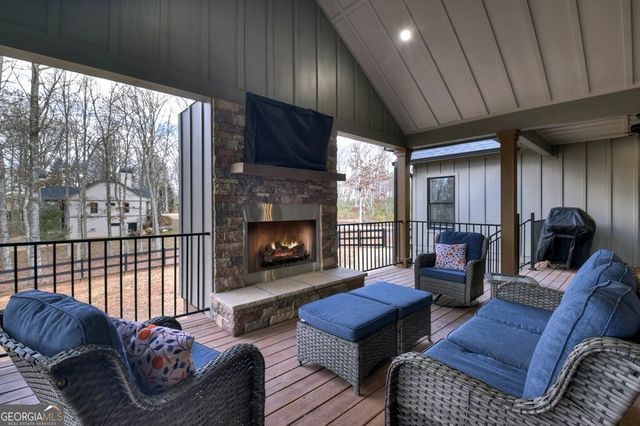 7 Fairview Trail, Morganton, GA 30560